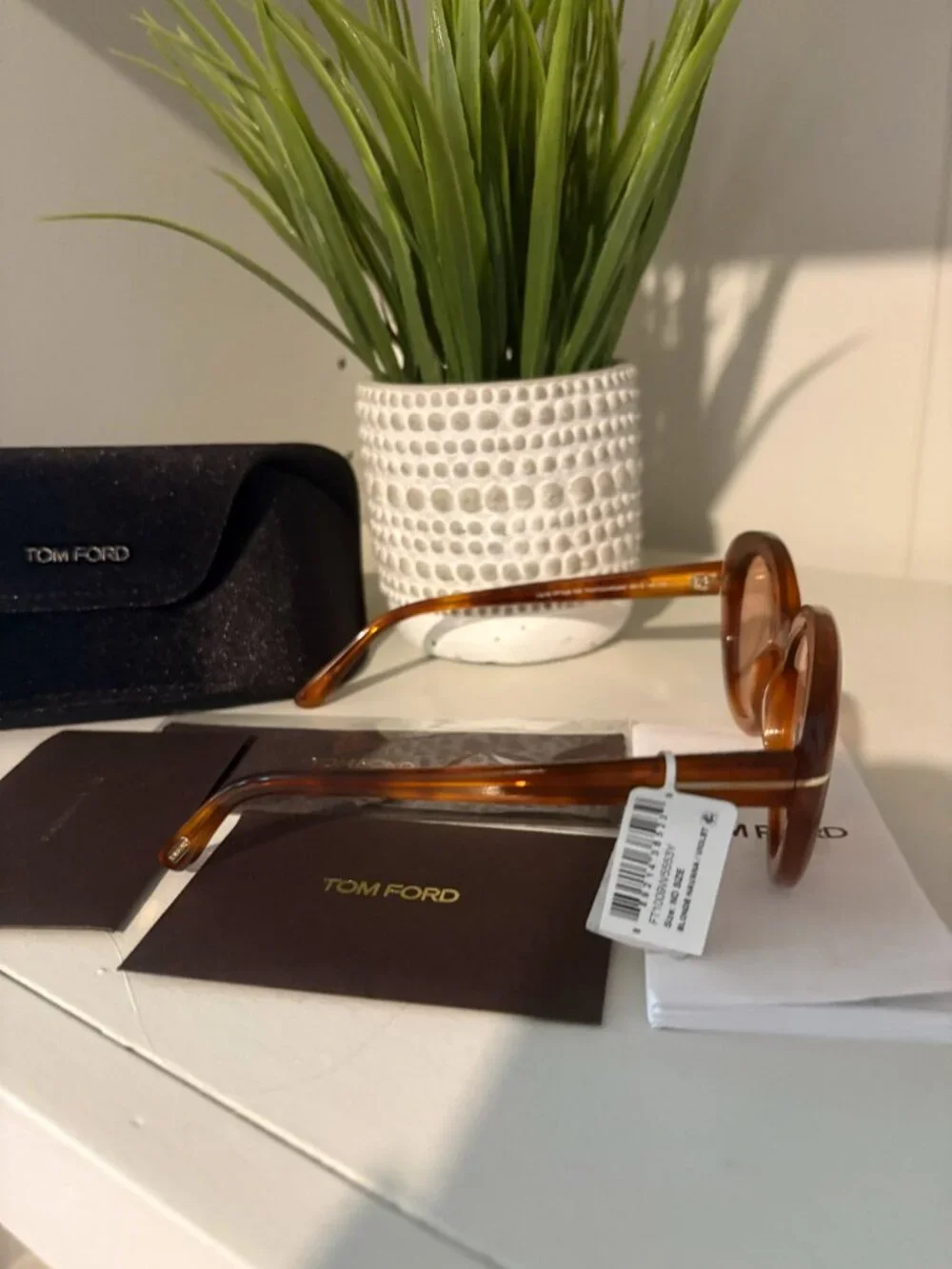TOM FORD Lily-02 55mm Tinted Cat Eye Sunglasses in Blonde Havana/Violet- NWT